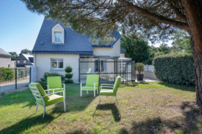 Maison pour 8 - Piscine - 950m de la mer